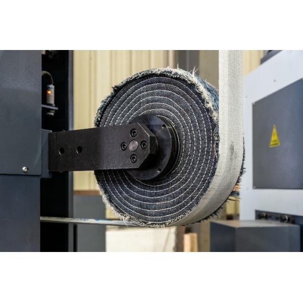 Machine de meulage et de polissage complètement automatique pour des garnitures de pièces d'auto/Faucte /Sanitary/poignées de porte