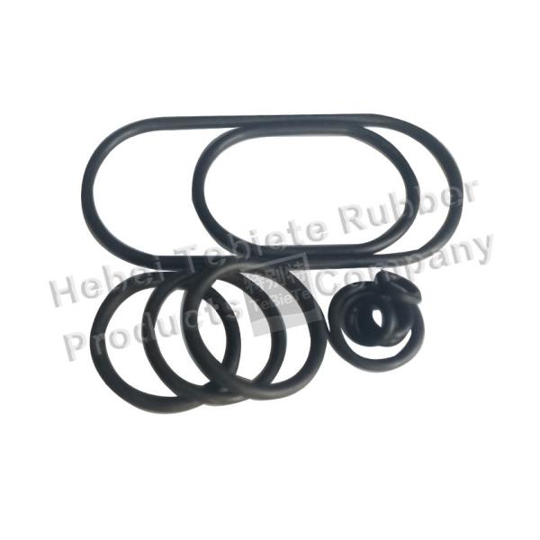 Les joints circulaires en caoutchouc noirs étament le paquet en bois de r