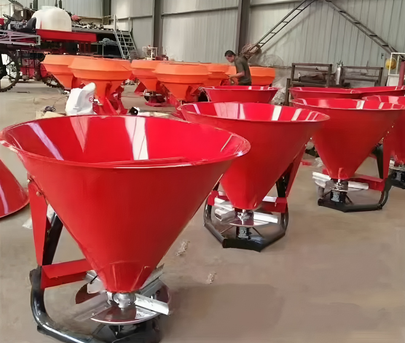 Tractor 3‑Point Hitch Fertilizer Spreader | Agricultural Granular Fertilizer Broadcast Spreader for Farm Use