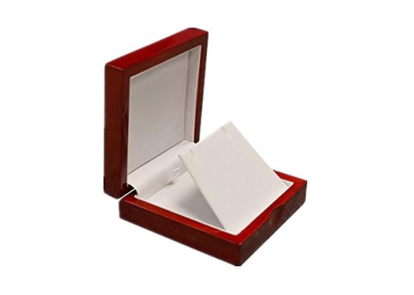 Bracelets Wooden Jewelry Box Custom Embroidery Logo Recyclable Eco - Friendly