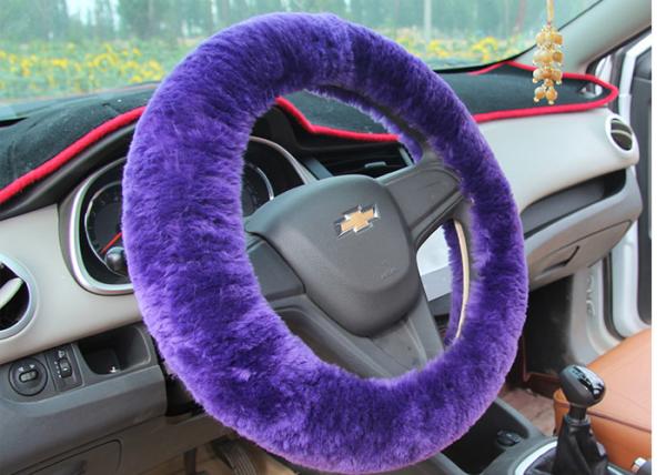 Deslizamento confortável roxo macio real da tampa de volante da pele anti para o suor da mão
