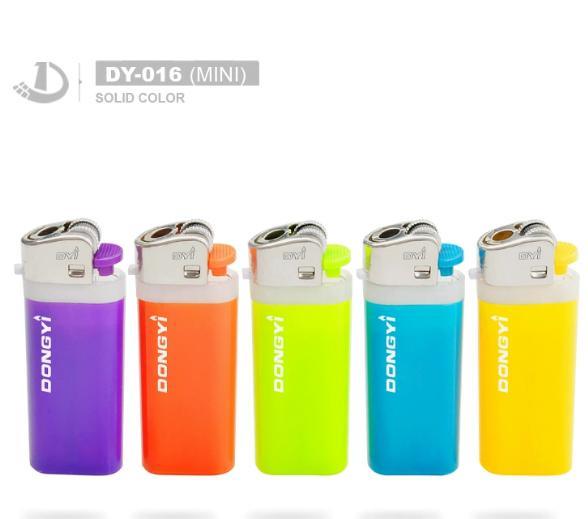 Allumeur de gaz électronique portable Dy-588mini 8.22*2.49*1.18CM jetable facile à transporter
