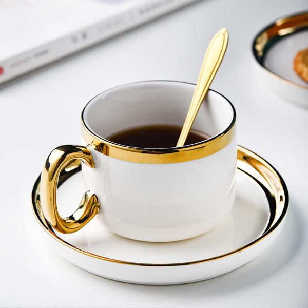 Classic Design Style Customized Ceramic Cup And Saucer For Occasion Business Gifts