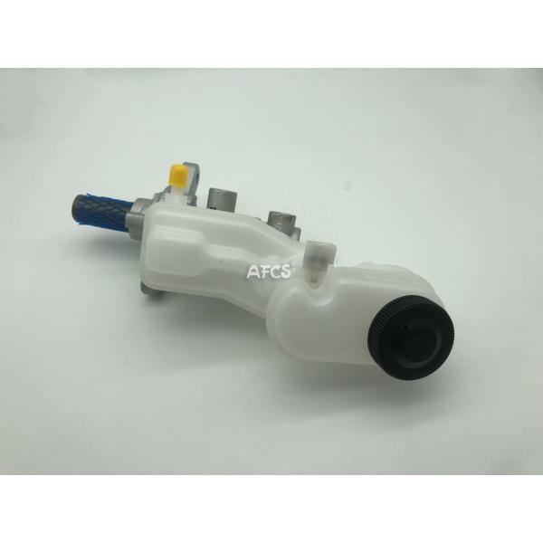 UCYA-43-40ZA UCYA4340ZA Brake Master Cylinder For MAZDA BT-50 Ford Mustang