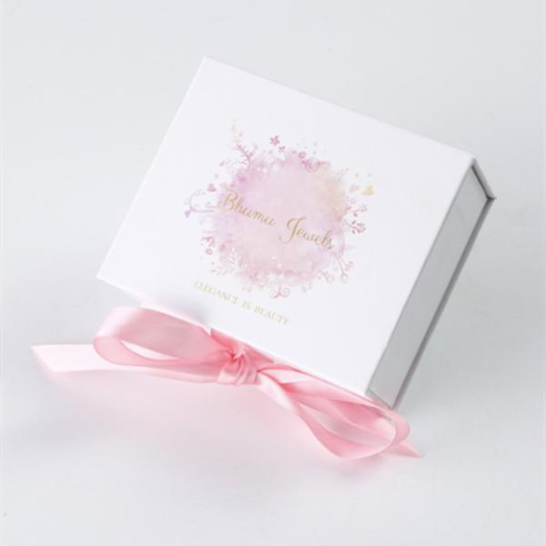 Impression de logo personnalisé Carton Magnétique boîtes cadeaux pour élégante boîte de parfum blanc et cadeaux