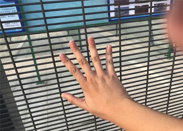 small Aperture 358 High Security Welded Wire Mesh Fence Security Application