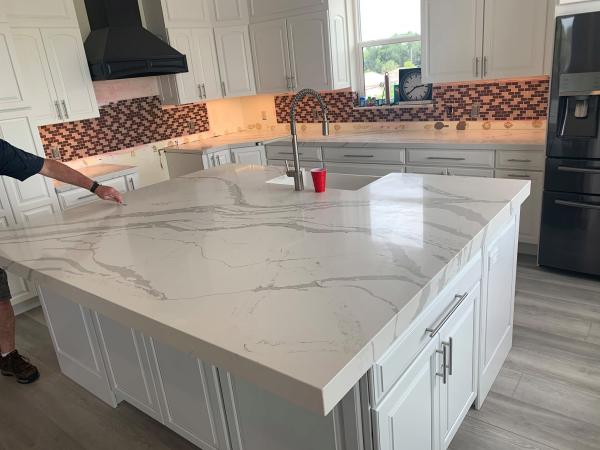 125×65 Polished Quartz Stone Countertops For Home Decoration
