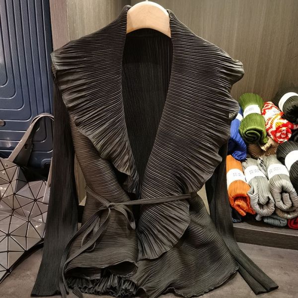 Women's Elegant Pleated Lace-up Cardigan Top Long Sleeved Spring/Summer Coat with Polyester Lining New Style