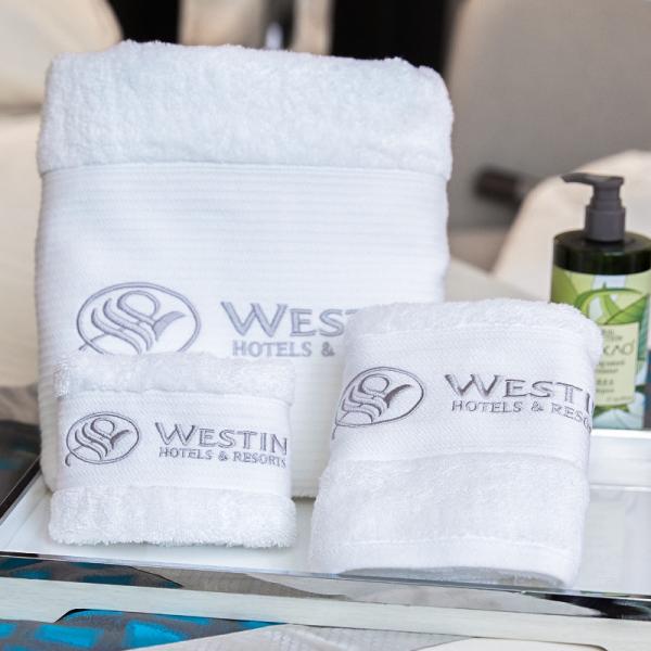 Plain Dyed Hotel Towel Set White Towels Bath Sets Custom Embroidery Logo