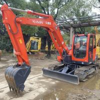 Une mini excavatrice de 8 tonnes utilisée Kubota kx165 kx185-3 est à vendre