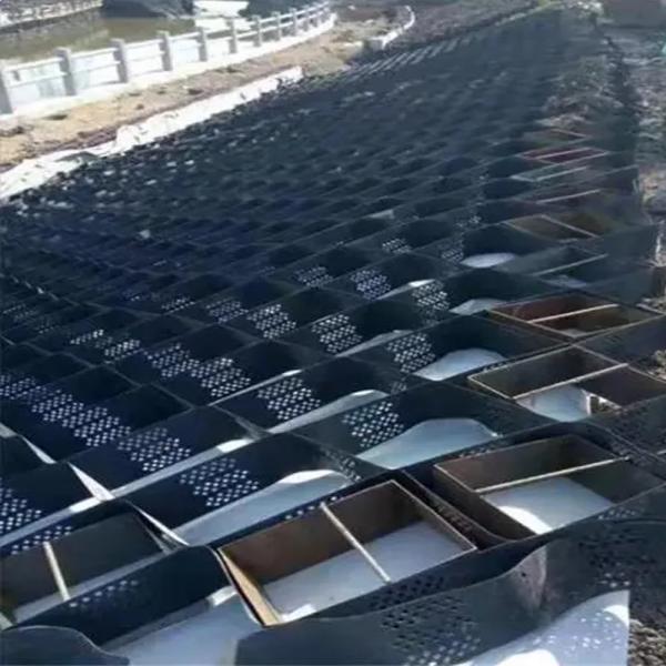 Géocellules HDPE personnalisées pour l'industrie du bâtiment et les projets de construction