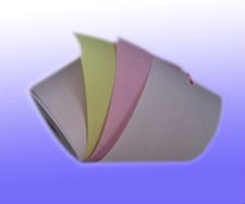 Color high tightness carbonless paper