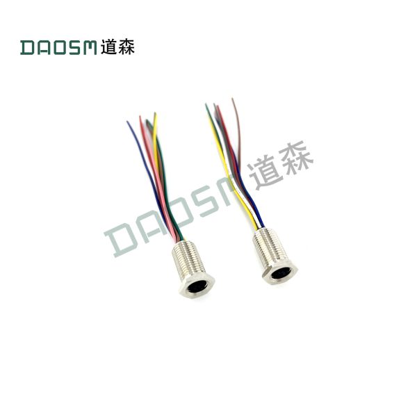 Solder Termination Style M8 Cable Connectors For Dependable Power Connections