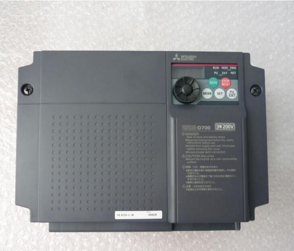 FR-D720-5.5K Mitsubishi Frequency Inverter sales of new parts MITSUBISHI ELECTRIC 5.5KW AC220V AC