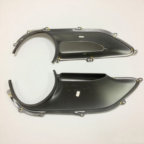 High Quality Original Car Parts Rear taillight frame ventilation decorative cover For Ferrari 488 gtb 2015-2018