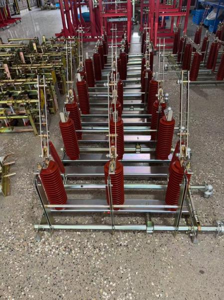 36kv 3相分離スイッチと高電圧室内スイッチ