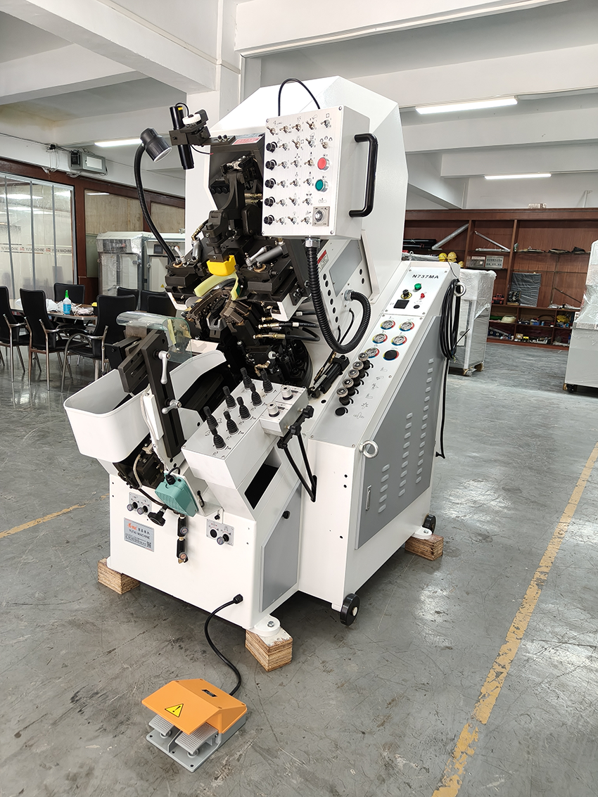 Factory Price High Quality Shoe Upper Making Machinery 9 Pincers Hydraulic Automatic Toe Lasting Shoes Making Machine
