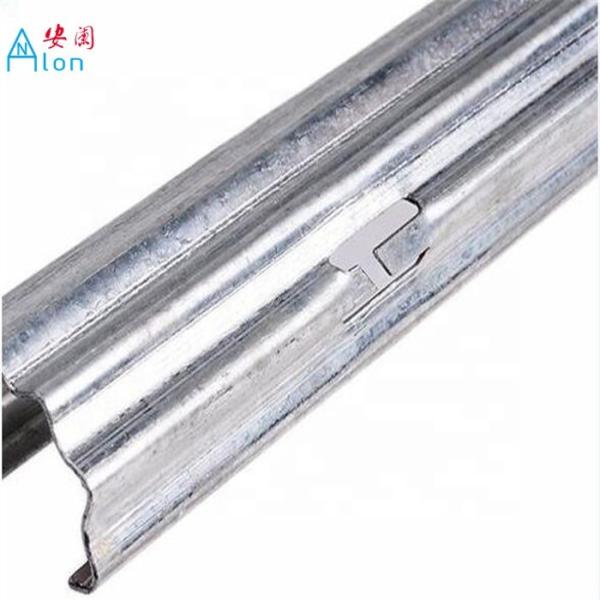 PVC Coated High Zinc Grape Vine Posts Used In Agriculture Plantation 1.5mm Thick