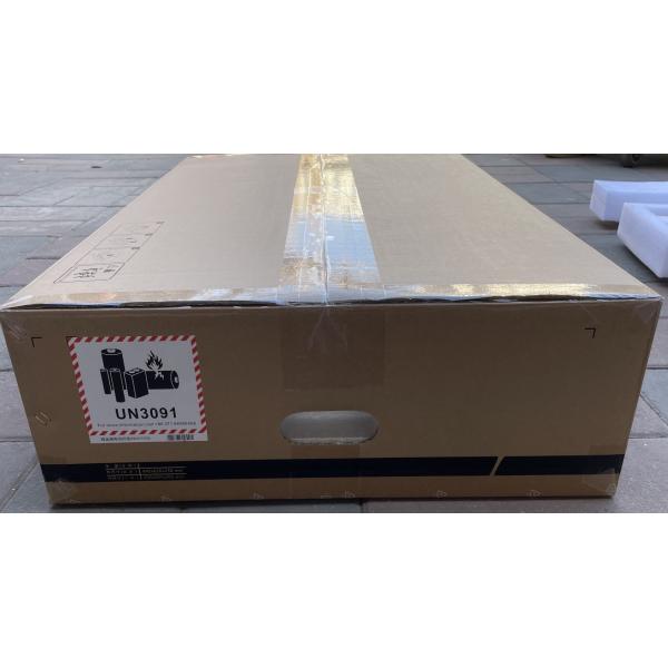 2488V5サーバー 16 x 2.5インチ + 8NVMeディスクが標準