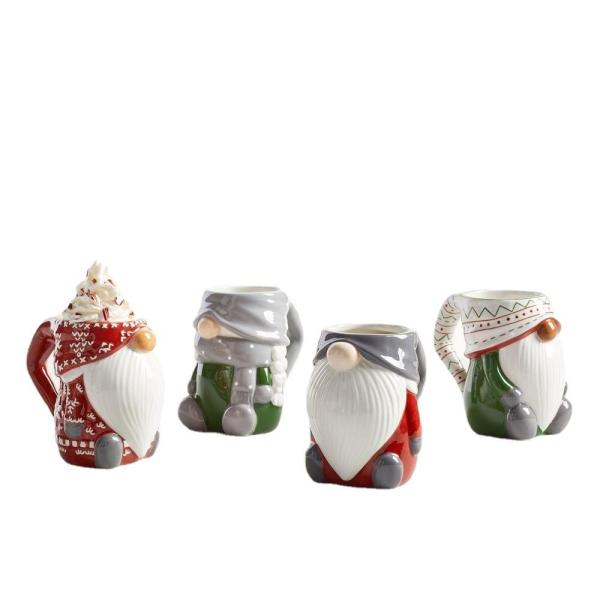 Custom 3D Ceramic Christmas Mug 8*10Cm Santa Reindeer Penguin Snowman For Hot Drinks