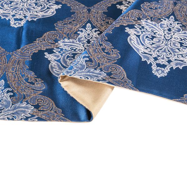 Polyester Jacquard Hotel King Size Bed Runner With Cushion Covers