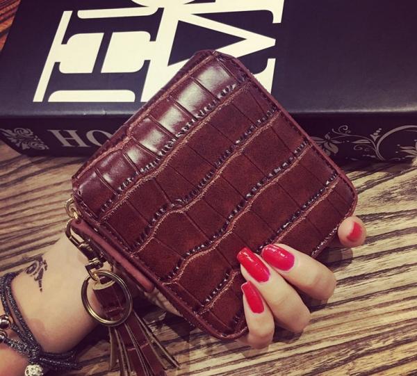 Square wallet crocodile pattern cowhide tassel short paragraph two fold ornaments retro minimalist leather zipper female