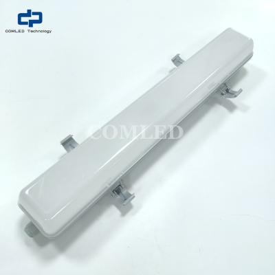 Lumières à LED résistantes aux intempéries pour projet d'ingénierie luminaire à LED de 2 pieds avec IP65 classification imperméable à l'eau Parking lots 18w slim led batten