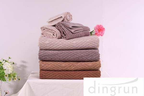 Various Colors Kids Bath Towels Soft Touch , Quick Dry Bath Sheet Easy Wash