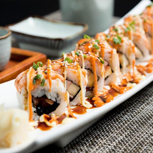 6pcs/ctn Sushi with Vegetables and Low Fat Sesame Salad Dressing Special Vinaigrette