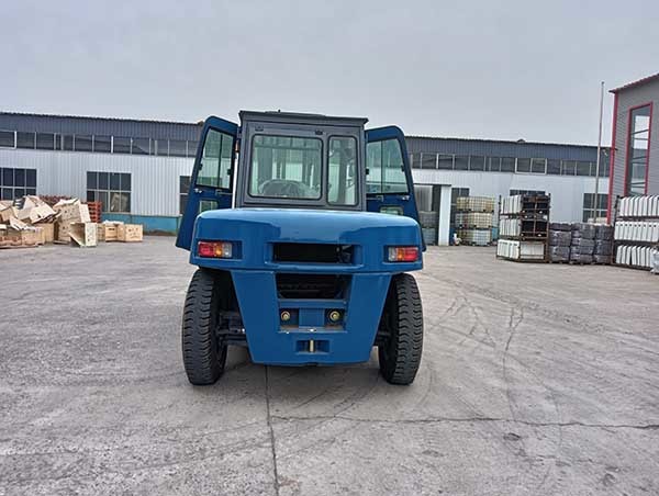 8000kgs FD80 Diesel Fork Truck Japanese Engine 8 Ton Forklift