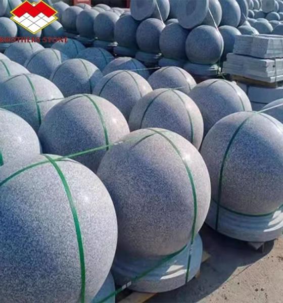 Modern Luxury Granite Floor Tile for Polished Surface Outdoor Barricade Ball Parking