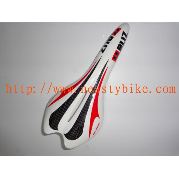 SA-NT10 bicycle parts carbon fiber saddle  road saddle in color white ane red