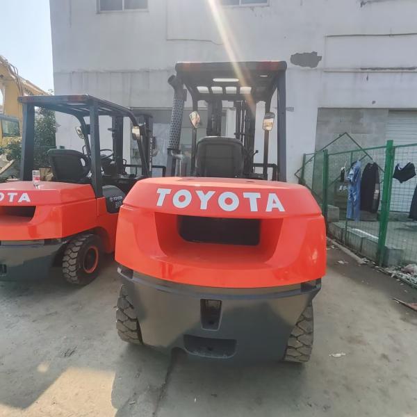 5 Ton Used Forklift Toyota 50 2nd Hand Forklift With 3.5m Lifting Height