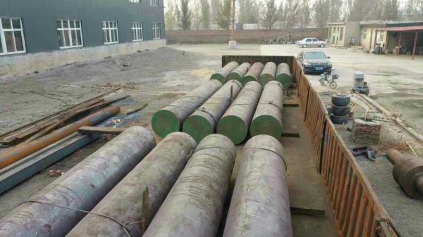Shaft / Stabilizer Forged Steel Round Bars , High Tensile Rolled Steel Bar