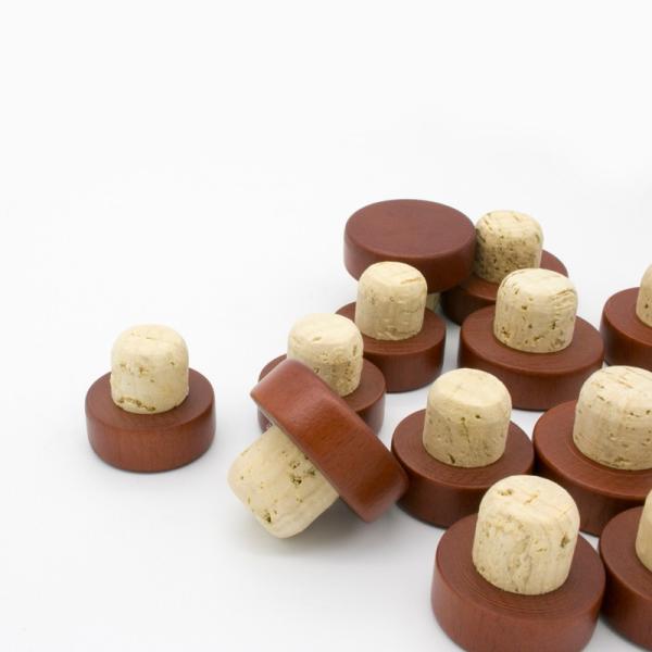 Tapón de madera hecho de madera natural sólida y corcho