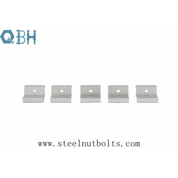 Bride en aluminium résistante d'extrémité de panneau solaire de l'oxydation 6005-T5 SUS304