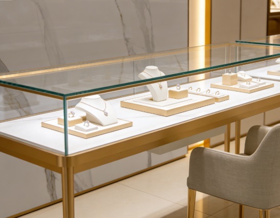 Luxury Front Showcase with LED Lighting and Natural Marble Vein Design for