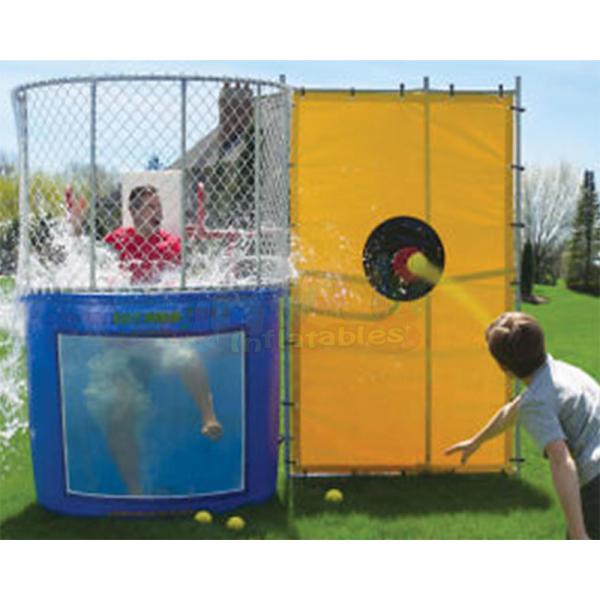 Будочка взаимодействующих водных видов спорта партии игры воды танка данка на открытом воздухе Дункинг