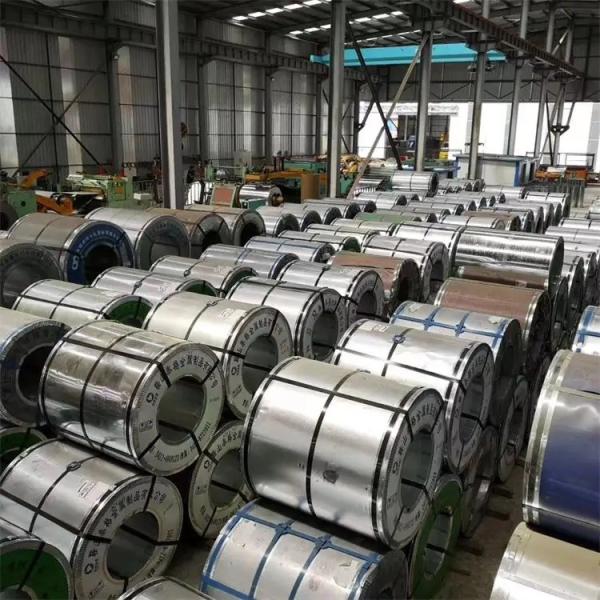 Нул блесточек гальванизировала свернутый для того чтобы свернуть спиралью 600mm гальванизированную разрезанную катушку G550