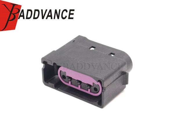 High Quality Electrical Automotive Waterproof Black Female 3 Pin Connector Housing 92227810