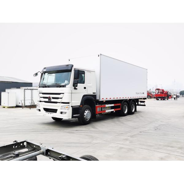 Minus 18 to 20 Centi Degree Temperature Range Sinotruk HOWO 6x4 Refrigerator Van Truck