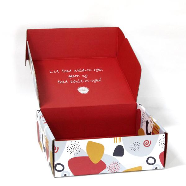 CMKY выбивая УЛЬТРАФИОЛЕТОВУЮ коробку гофрированной бумаги политуры 250gsm