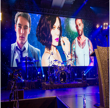1000-1500cd/m2 Advertising Indoor LED Screen Rental P4.81 500*1000mm For Fashion Show