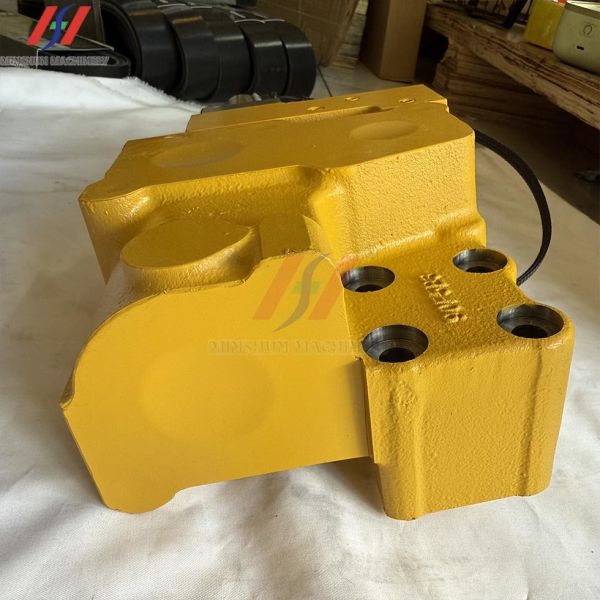 Main Control Valve 723-40-72100 Suitable For Komatsu Excavators PC200-8MO And PC200-8