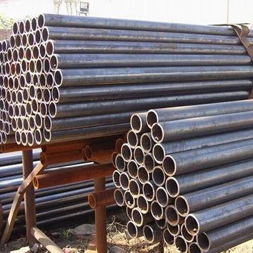 Large Diameter Erw Welded Pipe , Q195 / Q235 Cylindrical Black Metal Pipe
