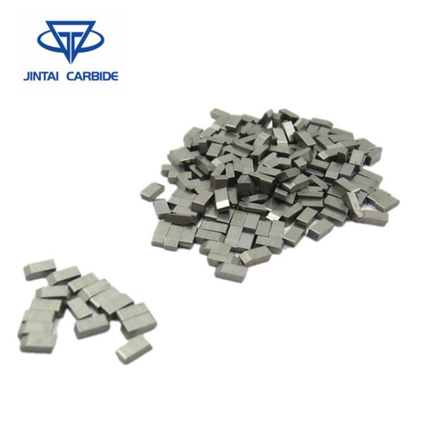 Cemented Carbide Saw Tip / Virgin Cemented Carbide Saw Tips For Cutting Hard Wood