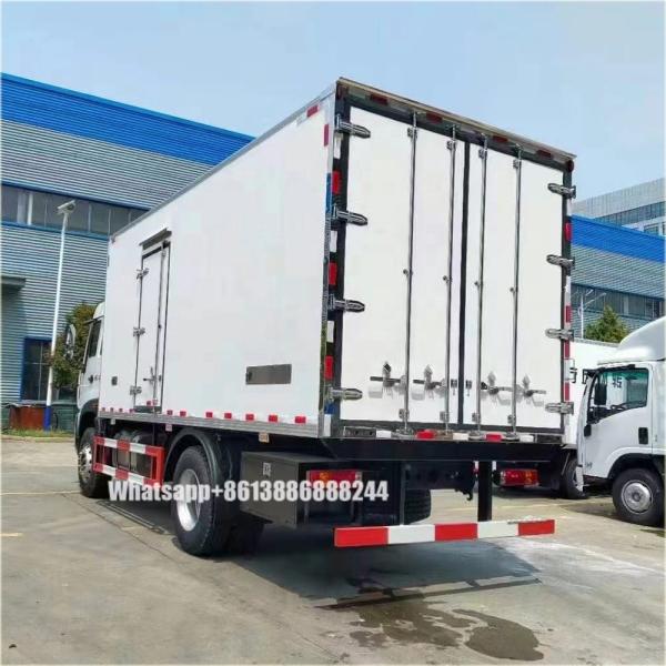 HOWO 4*2 Camion frigorifique multi-températures Camion de stockage frigorifique Congélateur