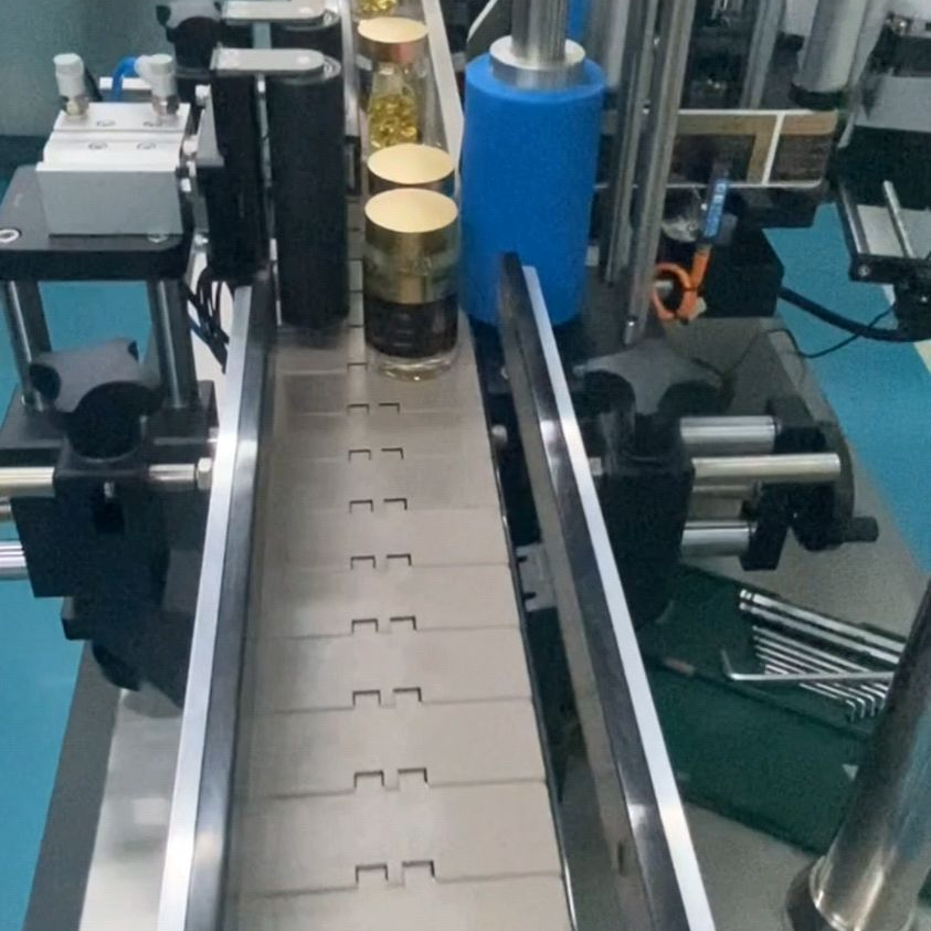 220V 380V Automatic Labeling Machine 30-60 Packages/min For SPC / WPC / LVT Packaging Line