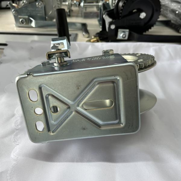 1400lbs Marine Trailer Winch Zinc Plated Hand Winch Corrosion Resistant