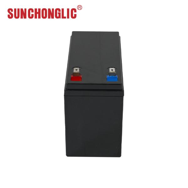 12.8V 10Ah LiFePO4 Portable Lithium Battery Pack For Residential And Off-Grid Solar